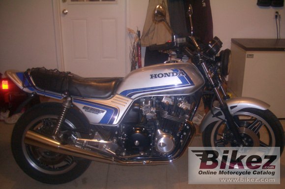 1982 Honda CB 750 F photo